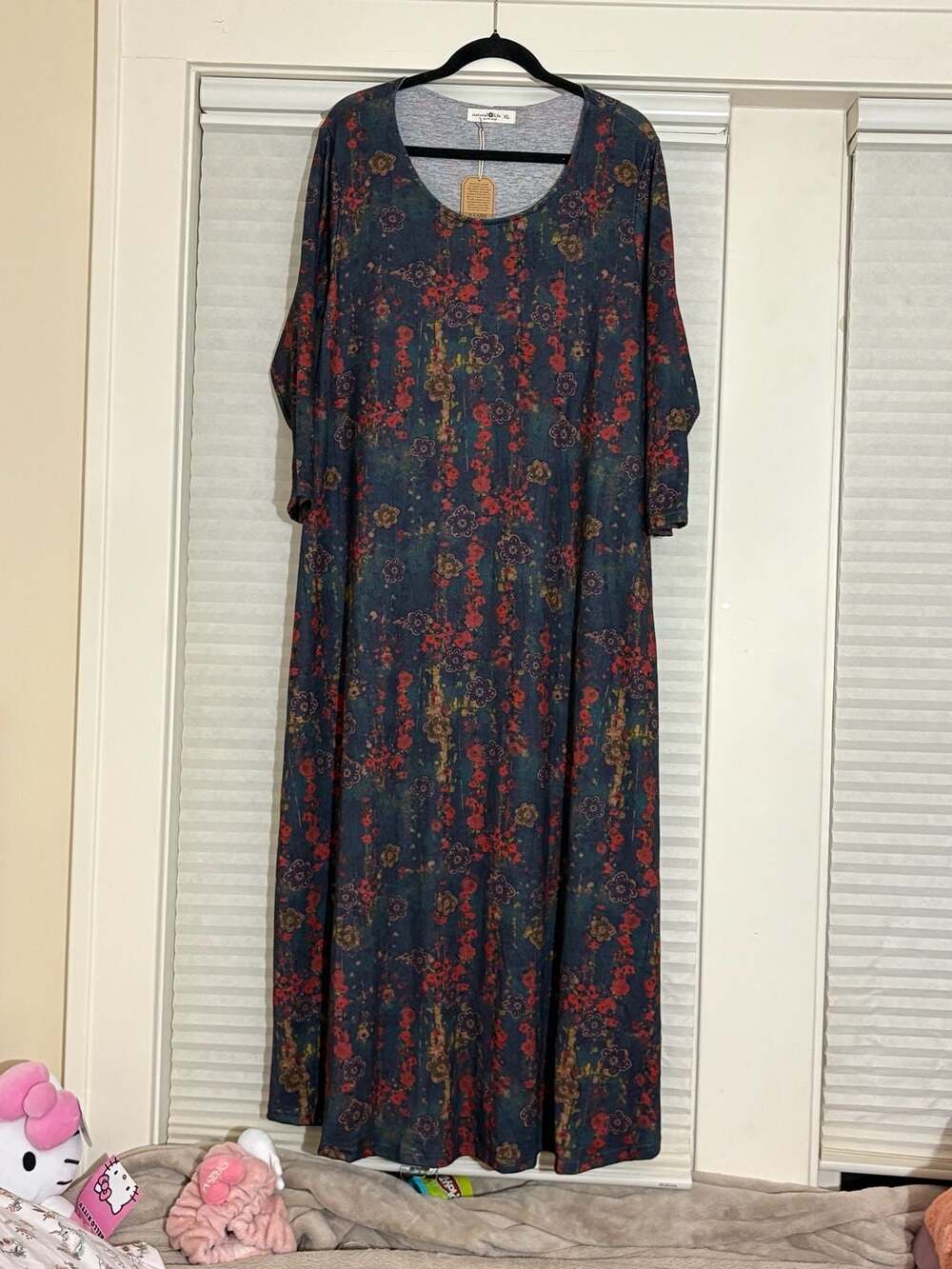 Natural Life Midi Dress Size XL Blue Red Floral Knit Long Sleeve